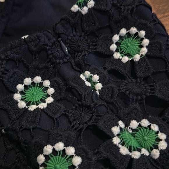 English Factory Floral Embroidered Navy and Green Skirt size Small - Picture 11 of 11